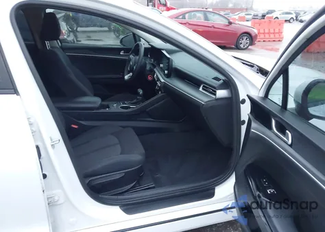 2021 Kia K5 Lx z USA, uszkodzony, nr VIN 5XXG24J28MG081494